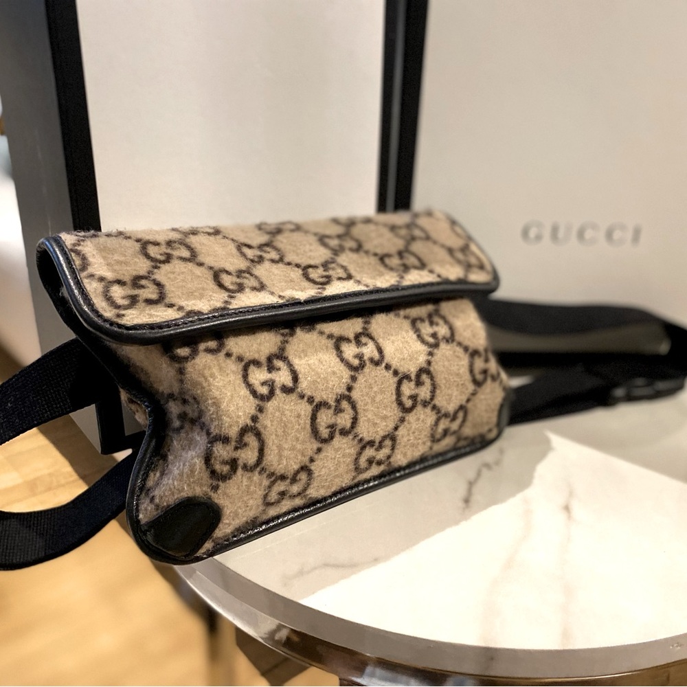 GUCCI wool belt bag